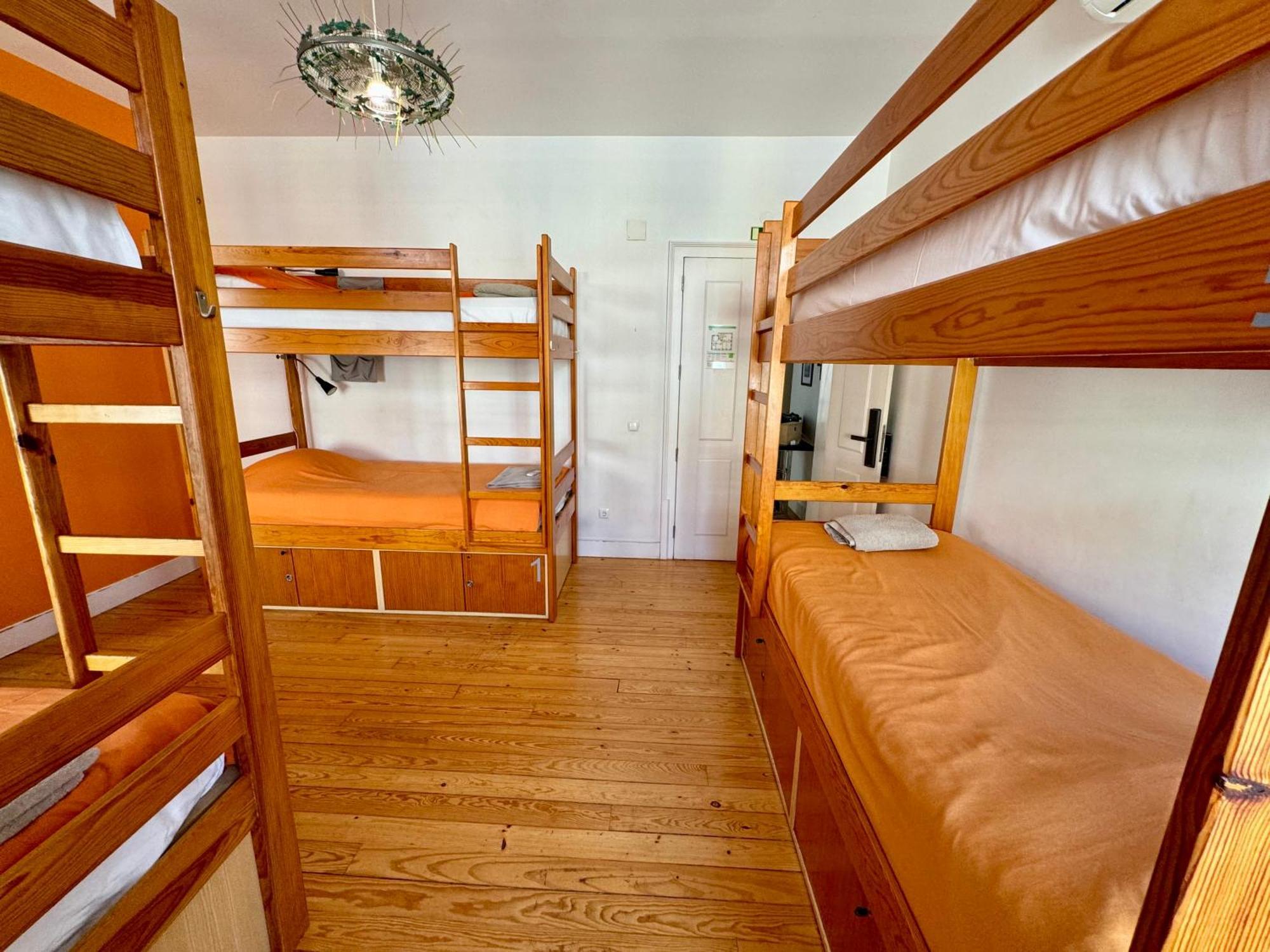 Lisbon Lounge Hostel Экстерьер фото